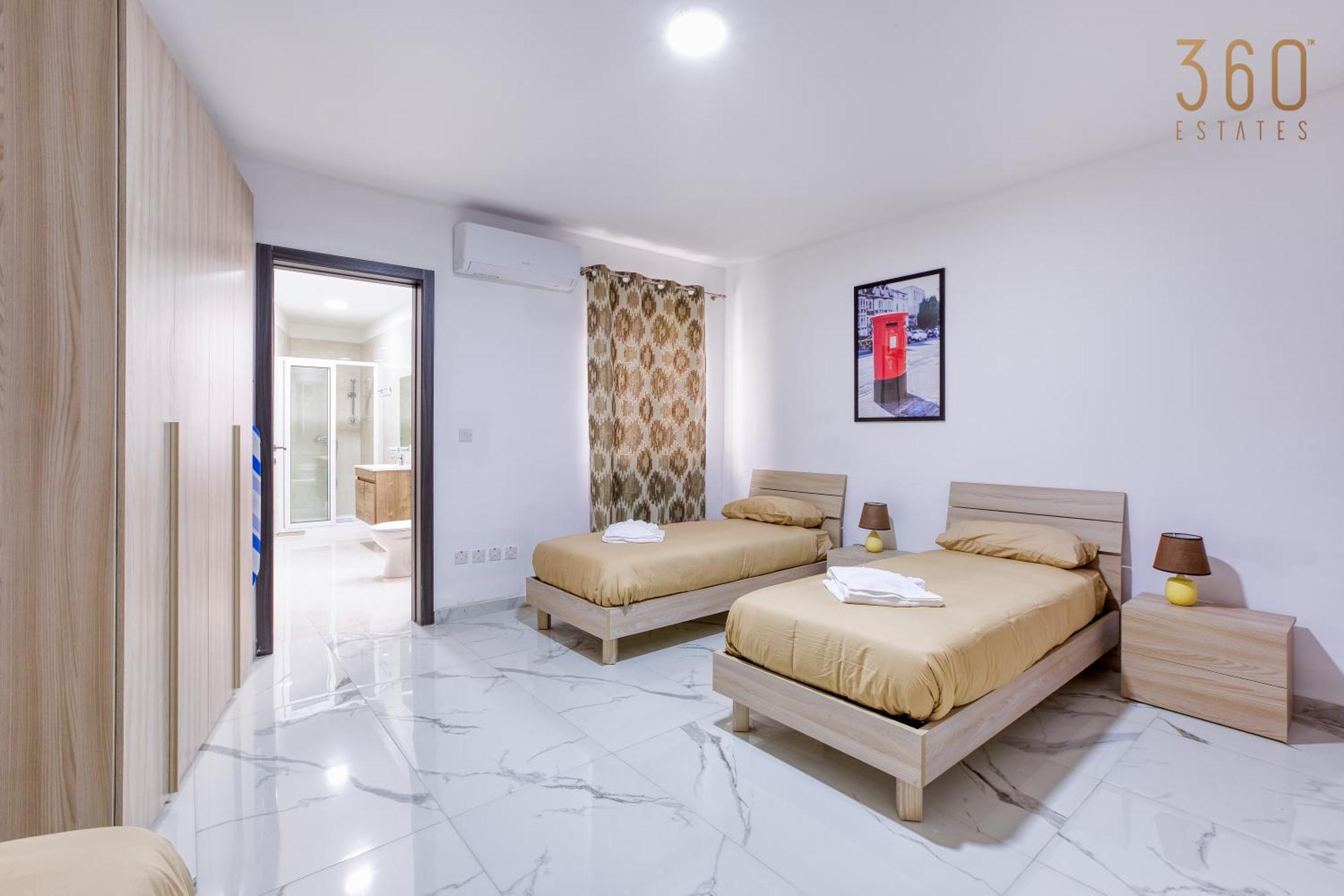 Appartement Designer With Stunning Sea Views In St Pauls By 360 Estates *