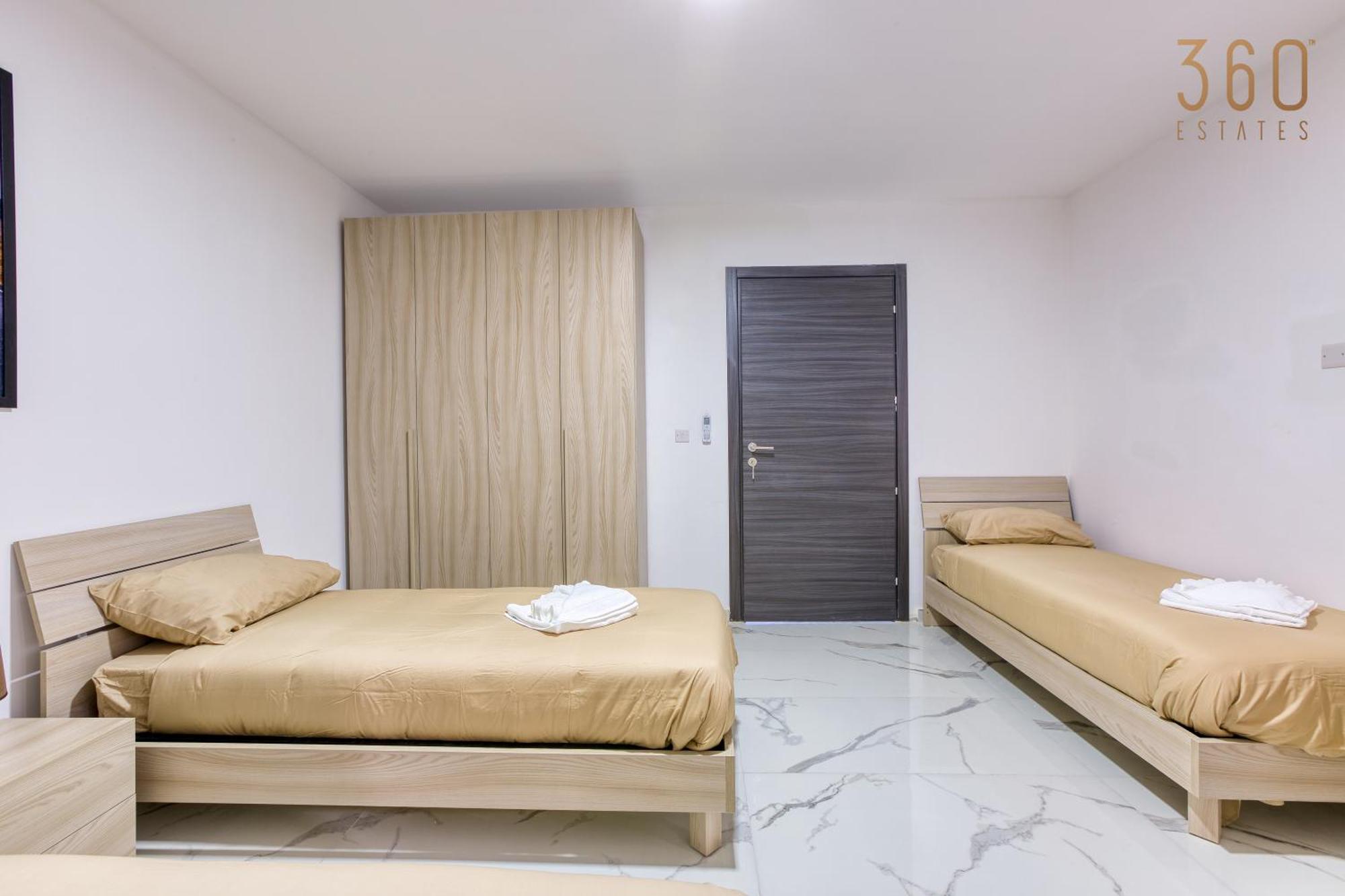 Designer With Stunning Sea Views In St Pauls By 360 Estates Appartement San Pawl il-Baħar